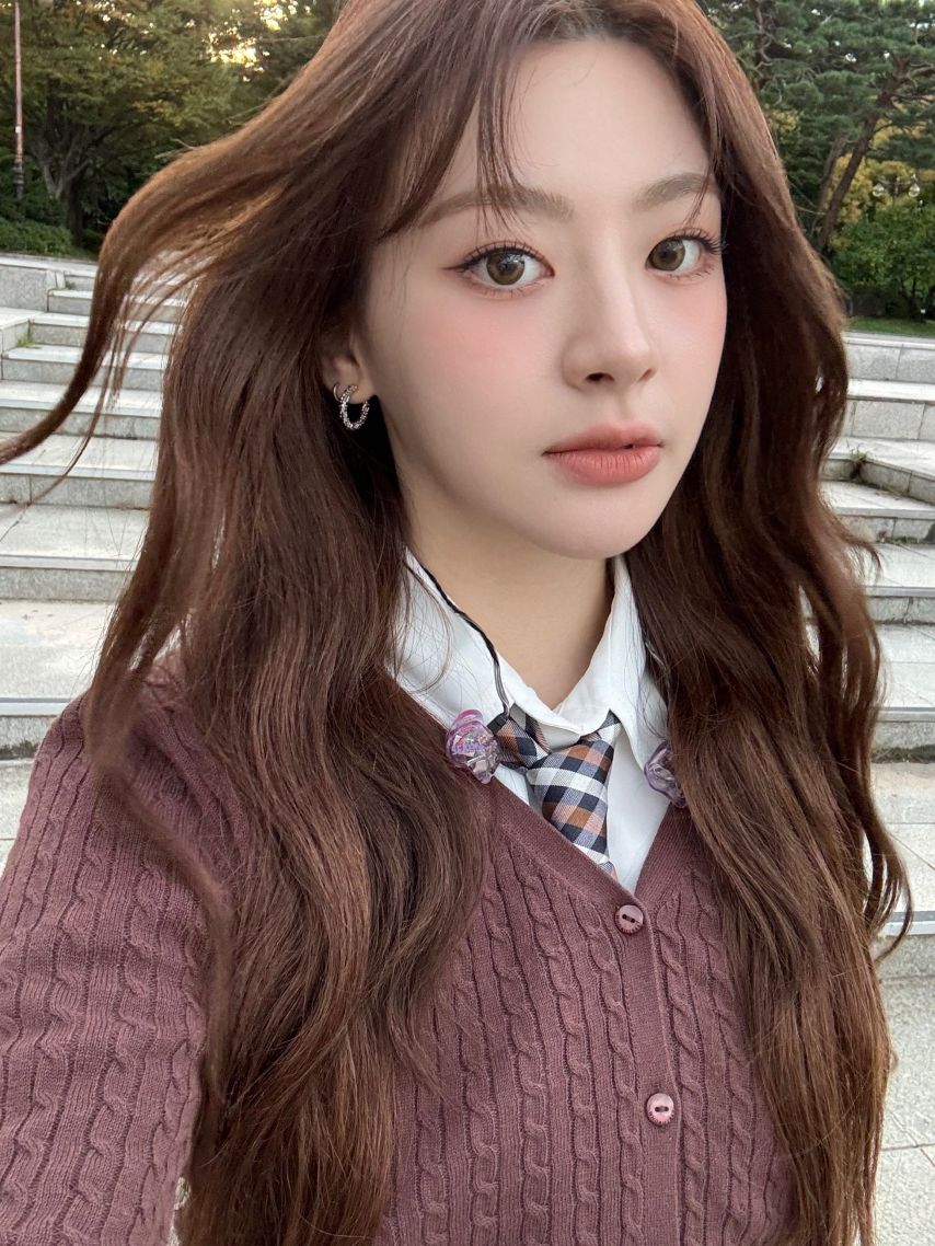 스테이씨 세은 재이1_1.jpg