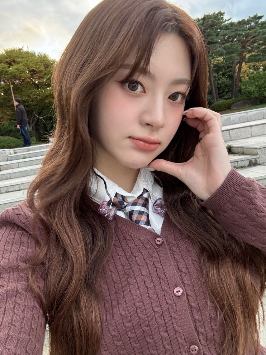 스테이씨 세은 재이2_2.jpg