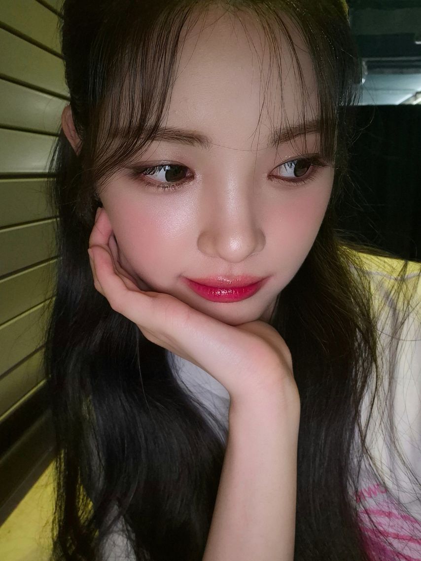 하츠투하츠 유하, 지우1_3.jpg
