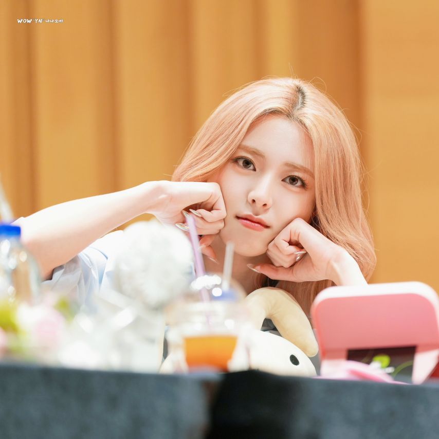 ITZY 유나1_3.jpg