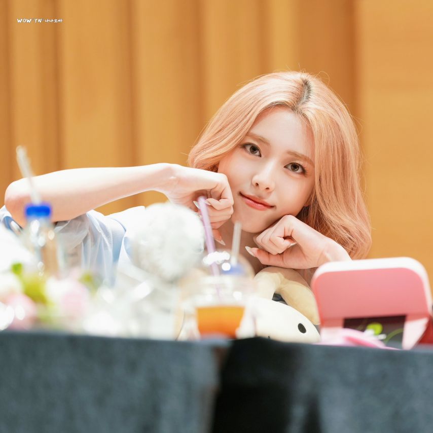 ITZY 유나1_1.jpg