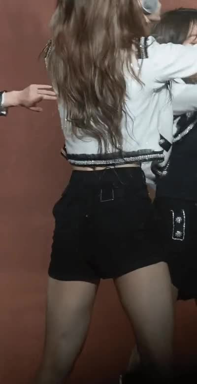 057f5016d5973733c5fc6316631f0ccc_1678020693_3285.gif