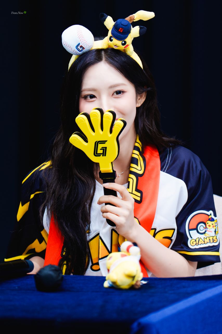 프로미스나인 박지원2_1.jpg