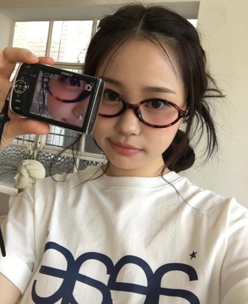 위클리 지한1_4.jpg