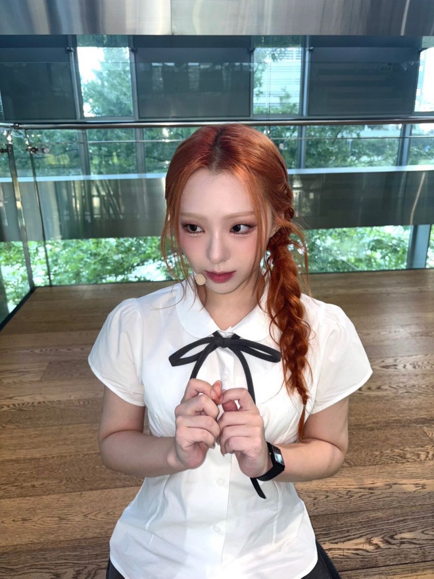아이칠린 지윤, 채린, 클로즈유어아이즈 켄신1_2.jpg