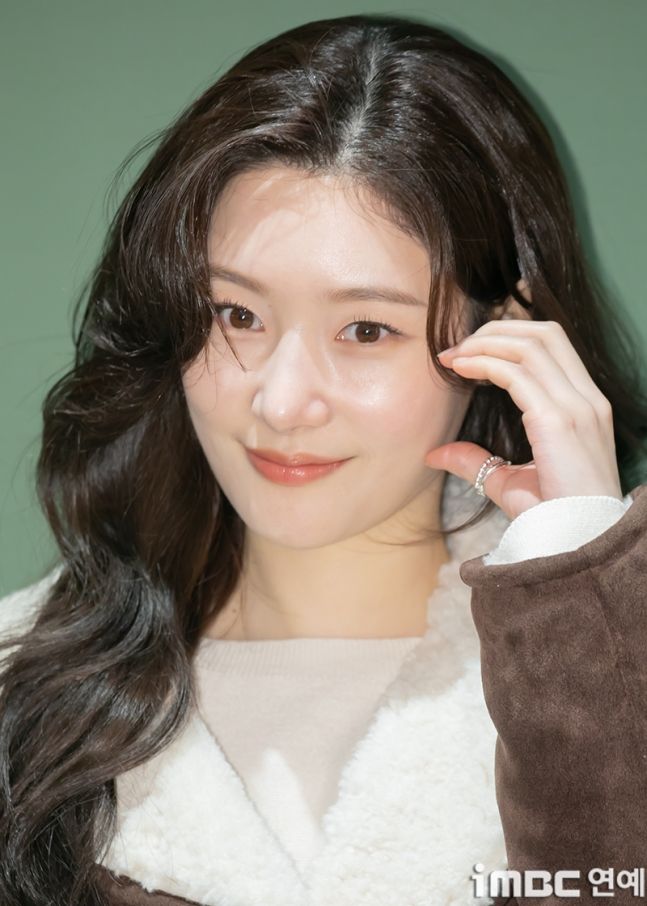정채연1_2.jpg