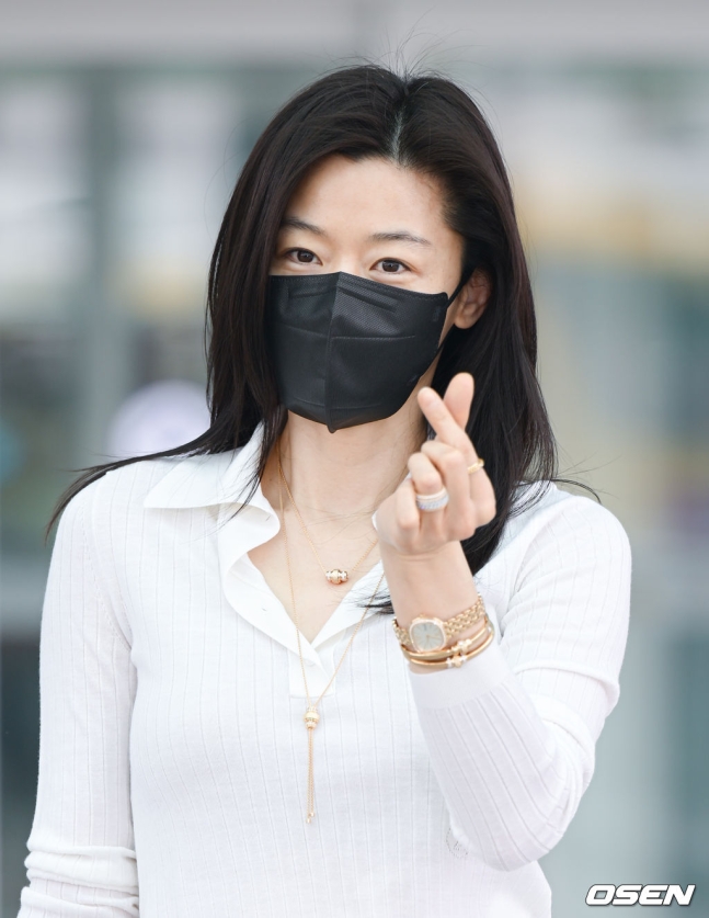 전지현1_1.jpg