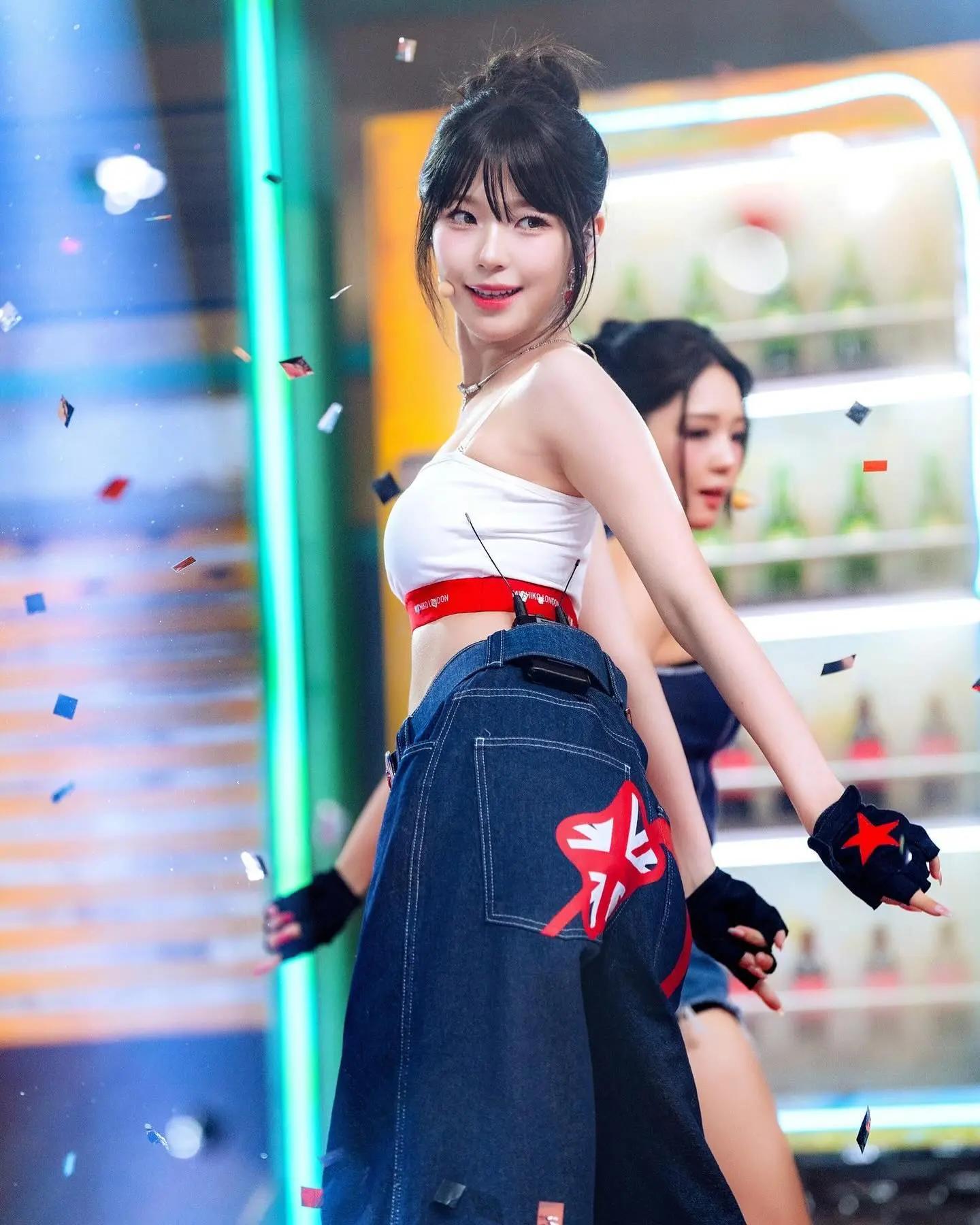 fromis9jiheon_1724485768326.webp.jpg