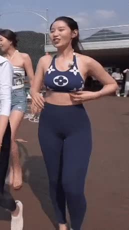 360487e8395c9c8cad3fda640c30be94_1676514610_0194.gif