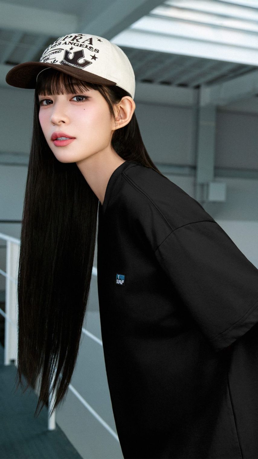 프로미스나인 이채영 수프라1_8.jpg