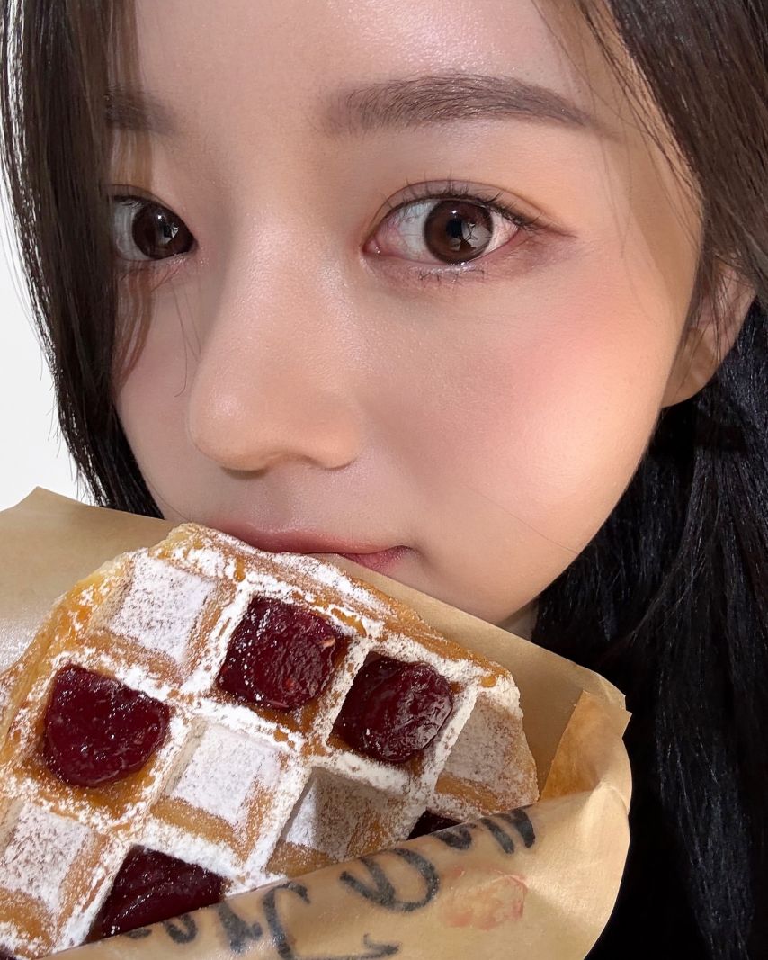 정라엘 인스타1_2.jpeg