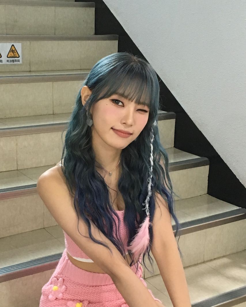 먼데이 (위클리)1_3.jpg