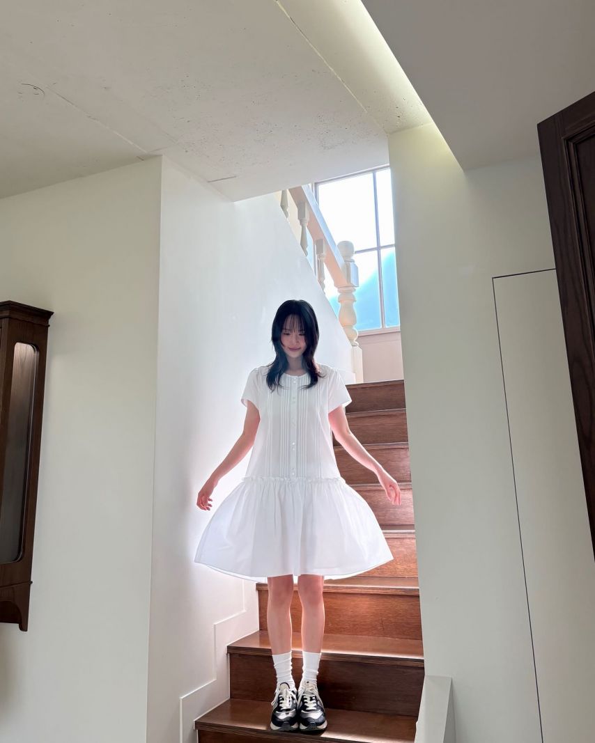 설아 우주소녀1_3.jpg