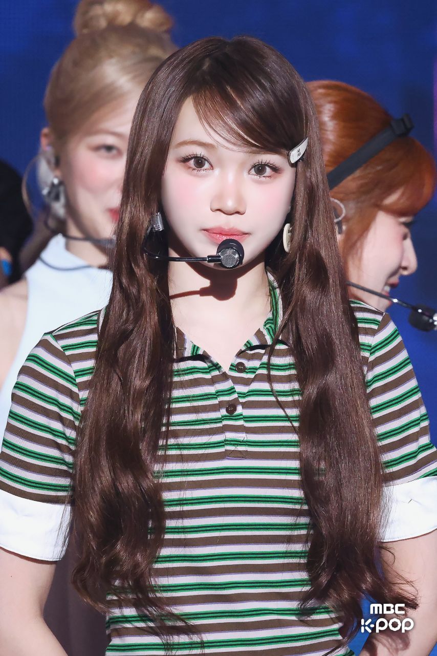 카리나,김채원,장원영,미나,카즈하,레이,설윤,윈터,안유진,해원,리즈1_6.jpg