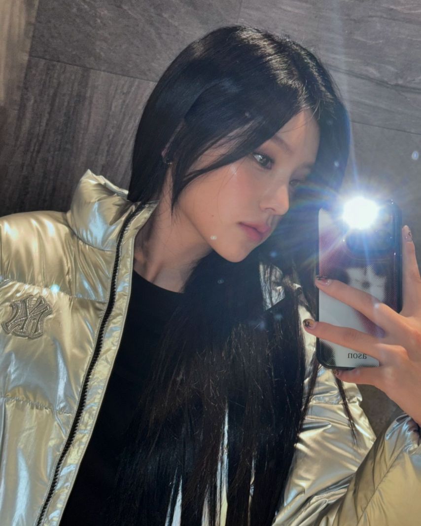 ITZY 예지1_3.jpg