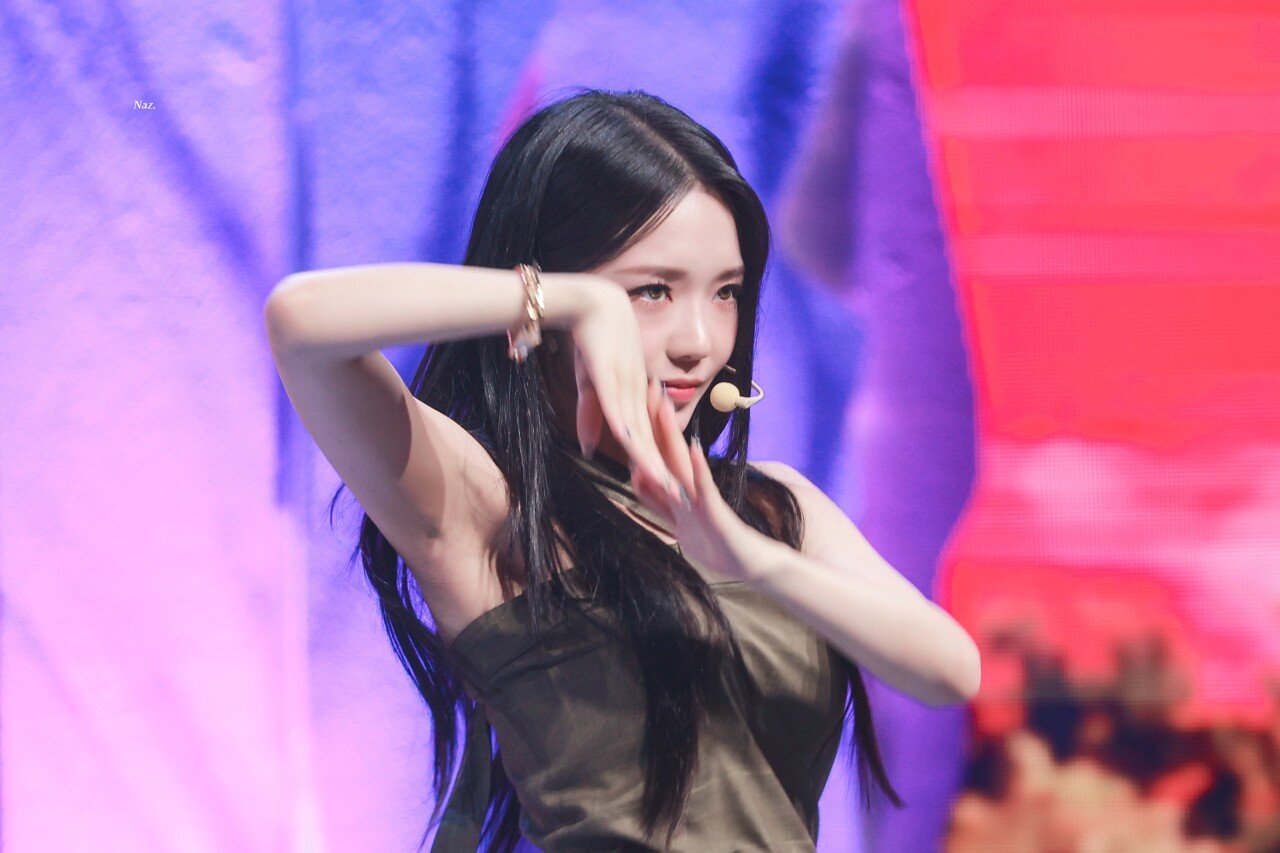 프로미스나인 지선1_4.jpg