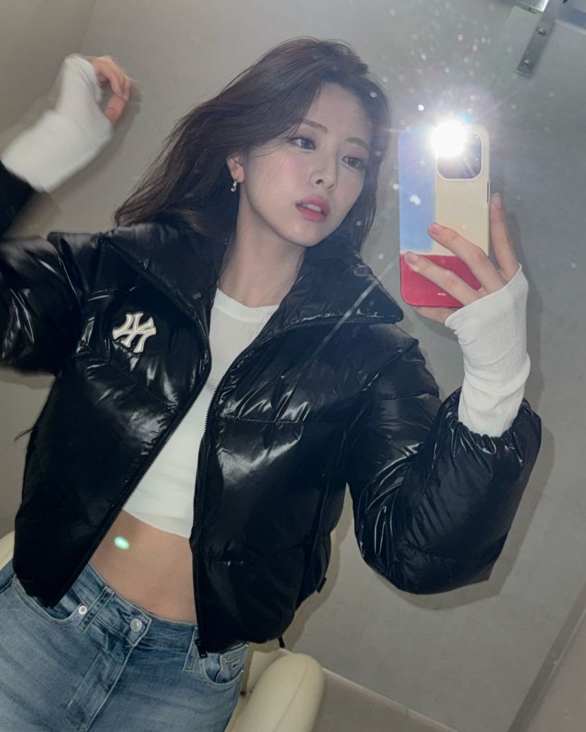 ITZY 유나1_8.jpg