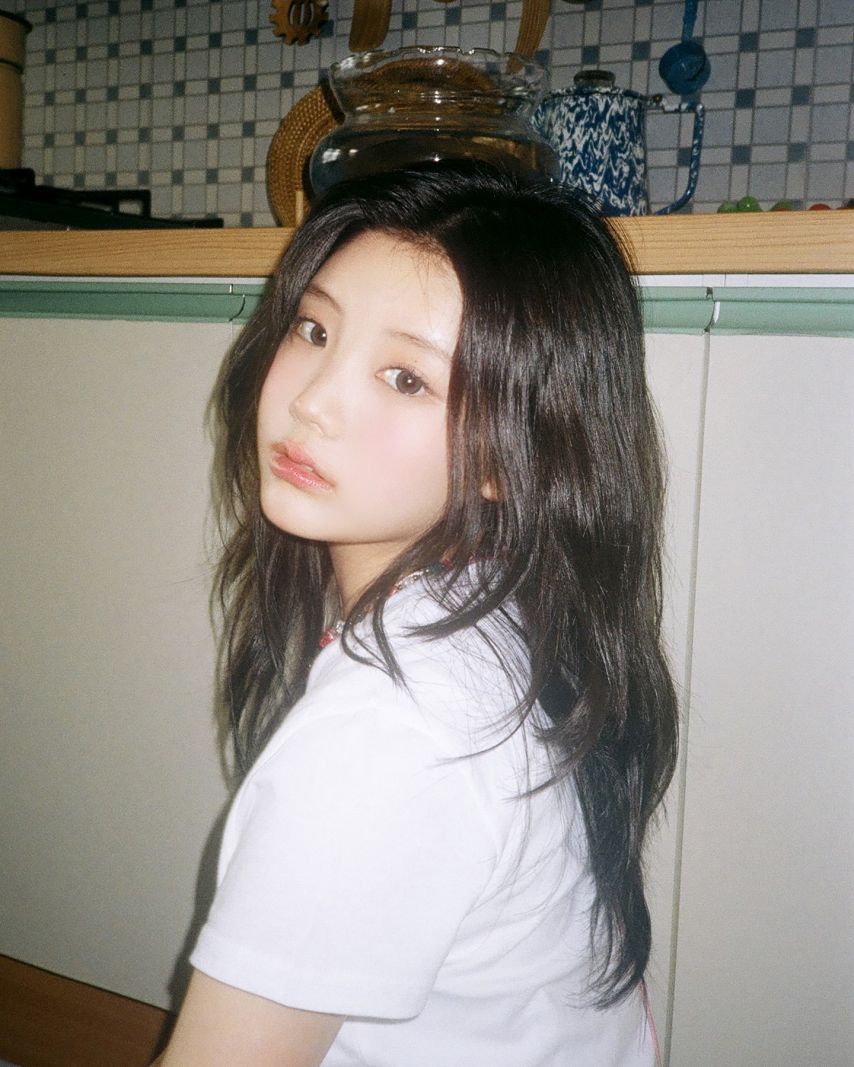 ILLIT(아일릿) 인스타1_1.jpeg