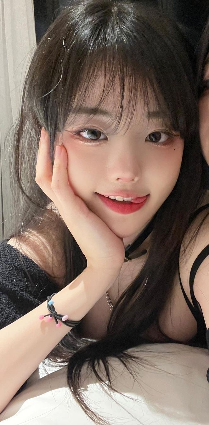 [QWER] 히나1_2.jpg