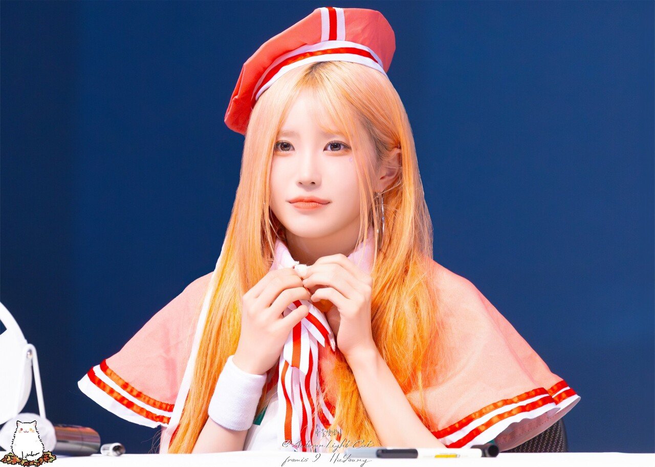 프로미스나인 하영1_1.jpeg