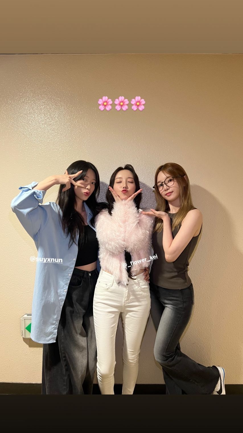케이 김지연 with 연희 수윤 로켓펀치1_3.jpg