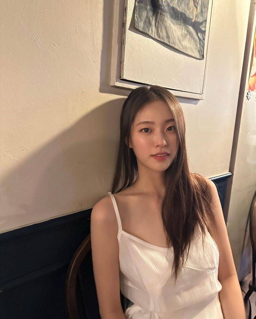 신윤하 insta 내 마음 속에 저쟝.1_2.jpg