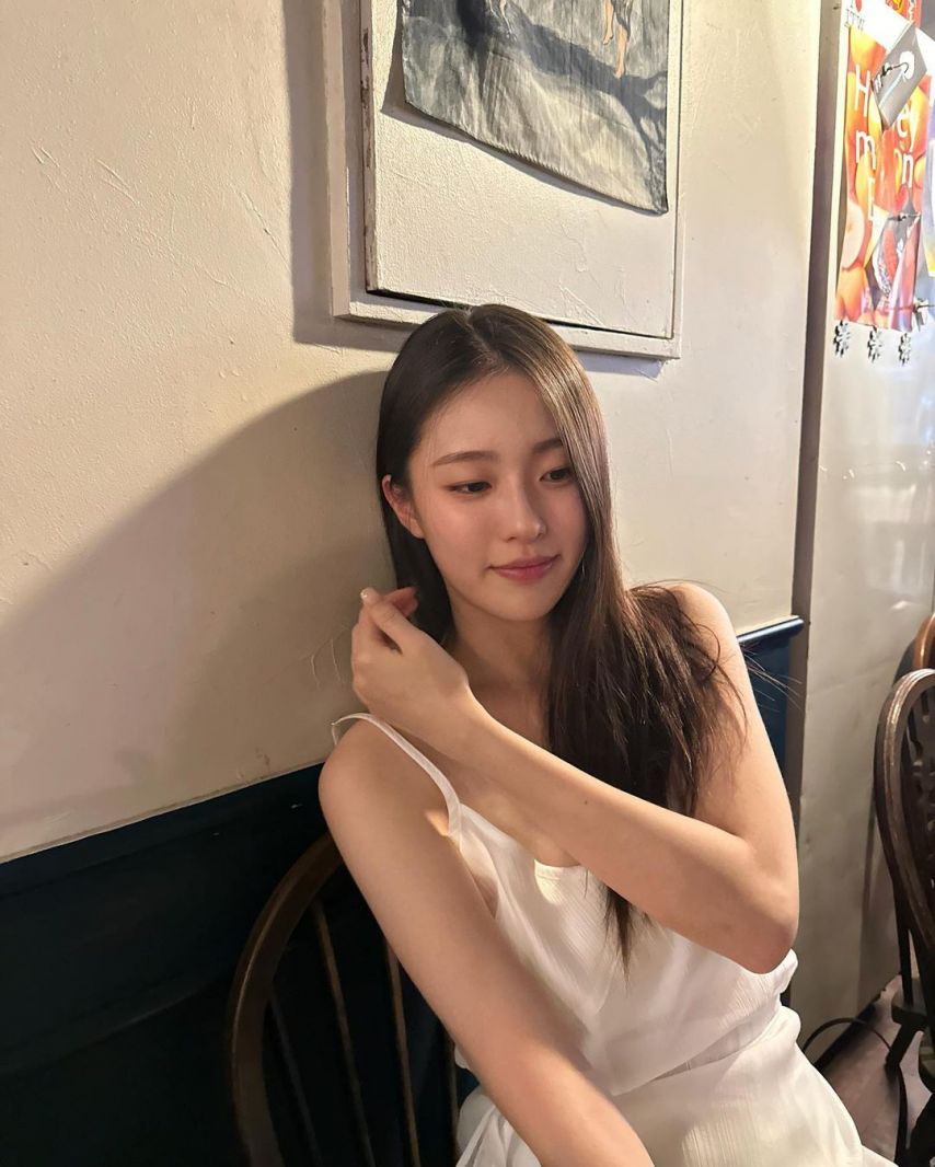 신윤하 insta 내 마음 속에 저쟝.1_1.jpg
