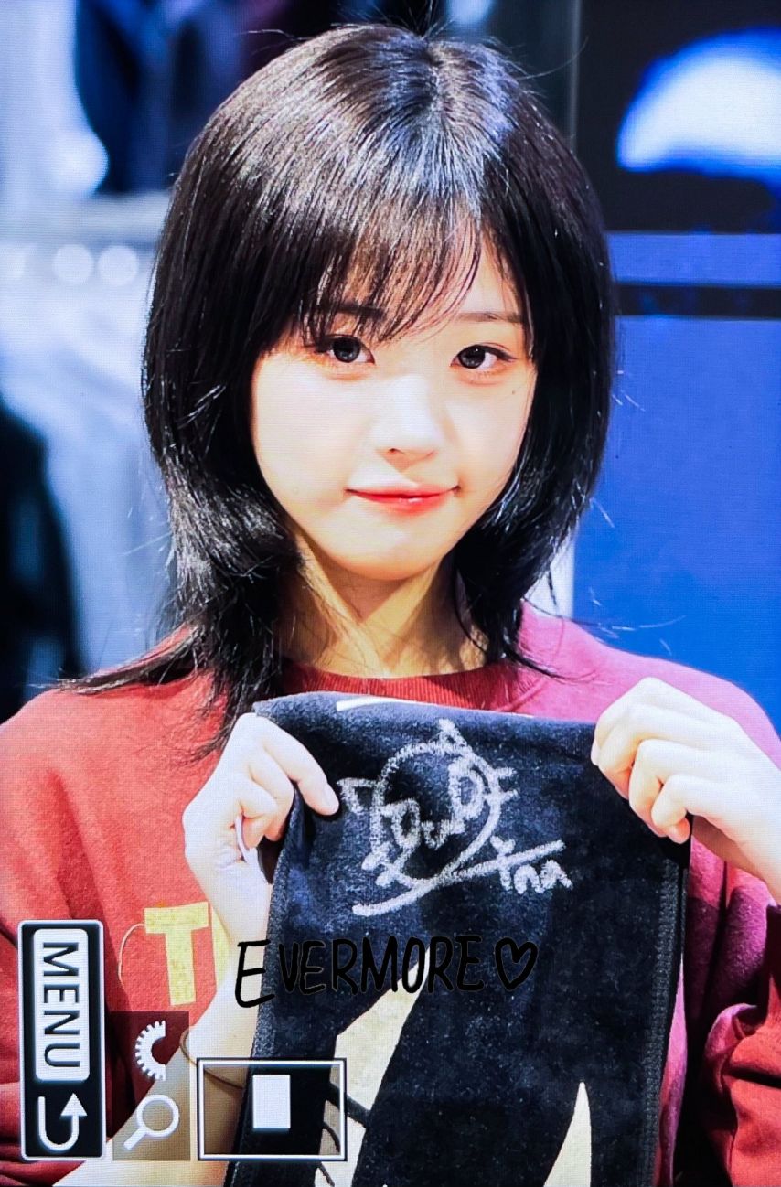 [QWER] 히나2_5.jpg