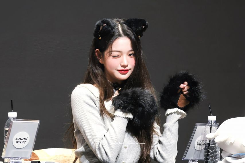 아이브 장원영 팬싸인회 고화질 직찍1_1.jpg