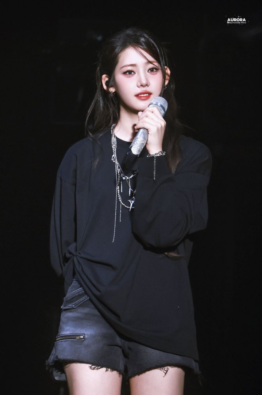 베이비몬스터 로라 (2)