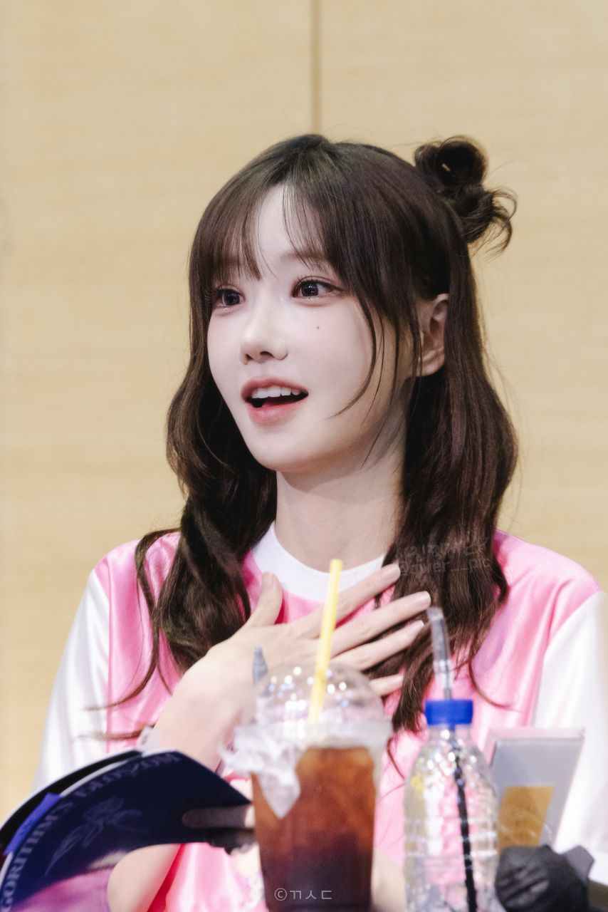 [QWER] 마젠타1_4.jpg