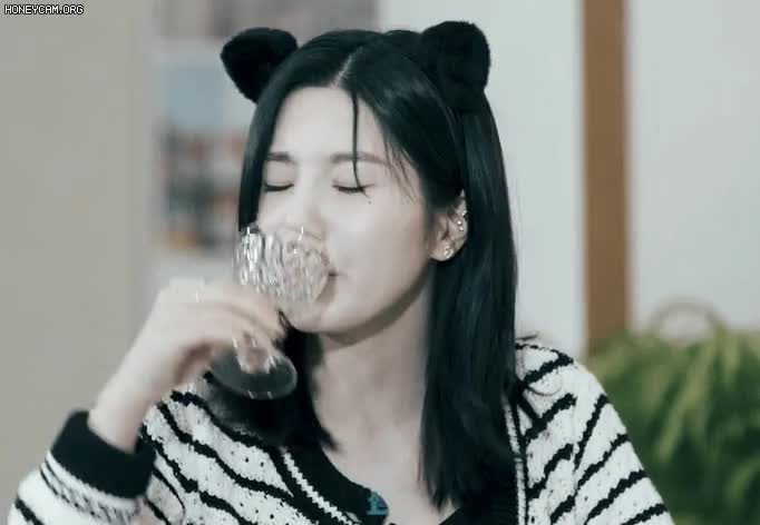 08e8f6273eec096c09eb96a4c11d8d27_1679875827_8172.gif