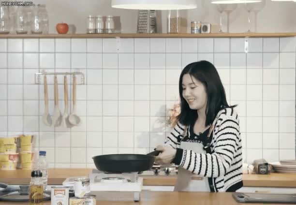 36a831e90b8750c0cf97e38cc628da72_1679875771_22.gif