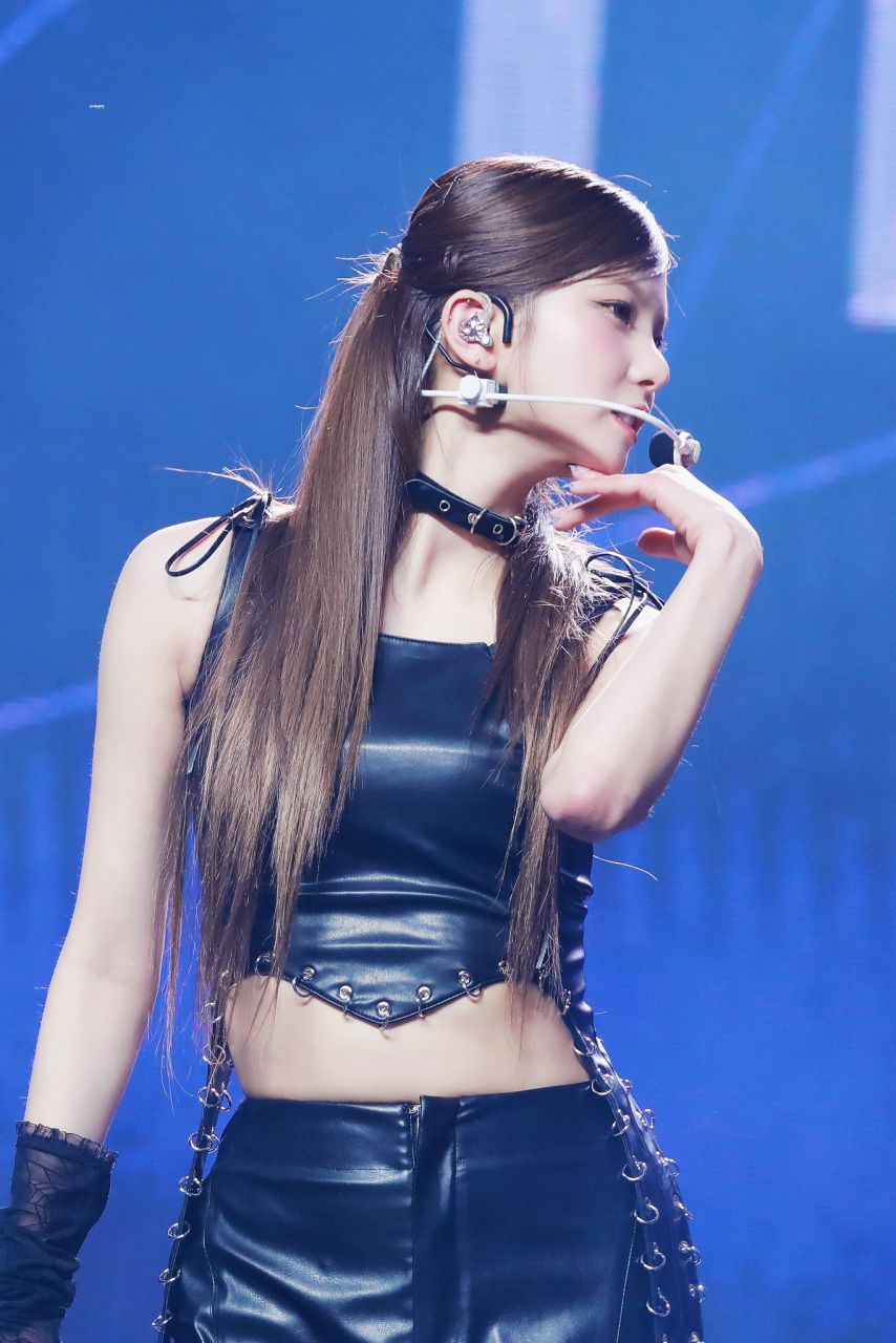 케플러 최유진1_2.jpg