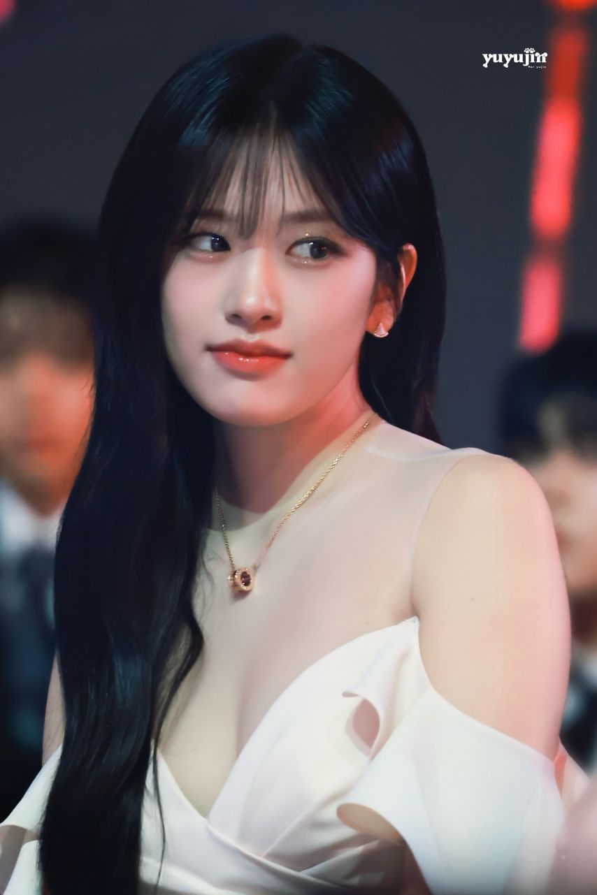 [아이브] 안유진이 보고 행복해지세요1_2.jpg