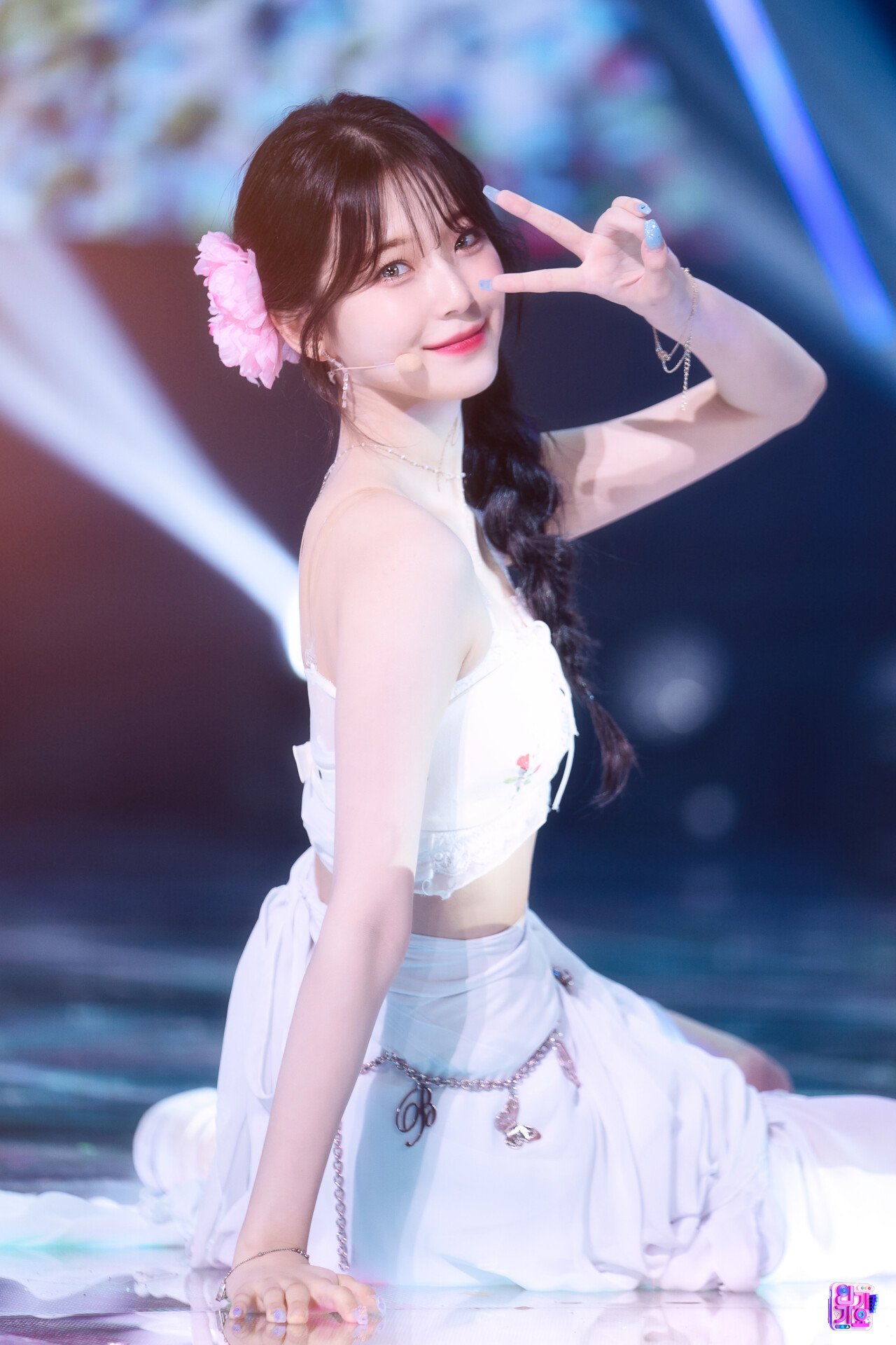 프로미스나인 지헌1_4.jpg