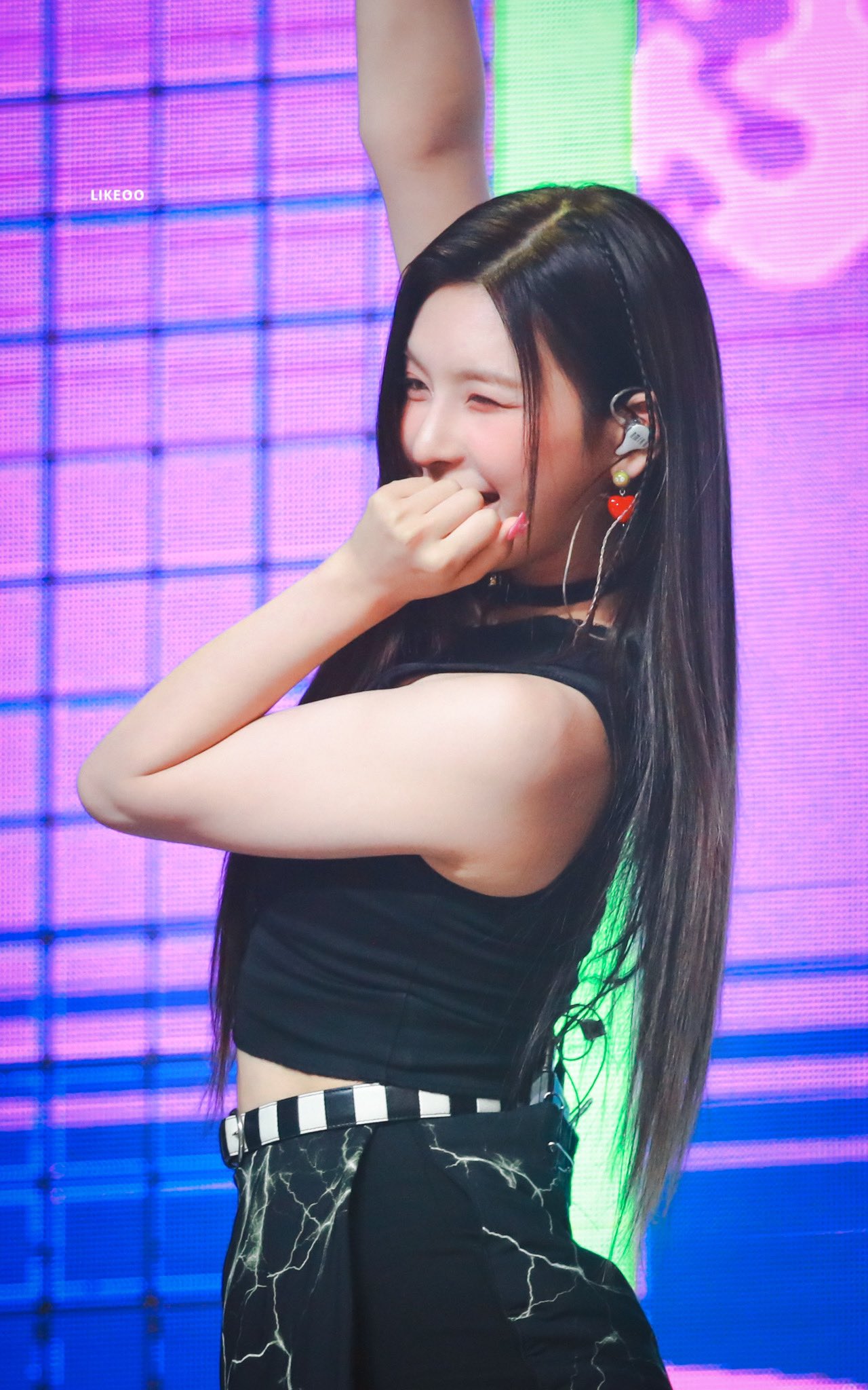 엔믹스 배진솔1_11.jpg