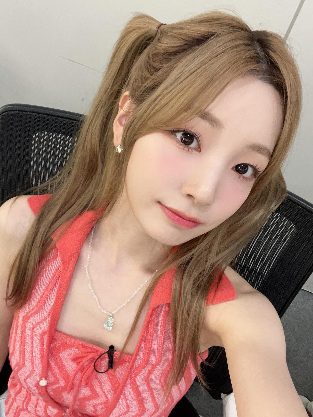Weverse_1e91f.jpg