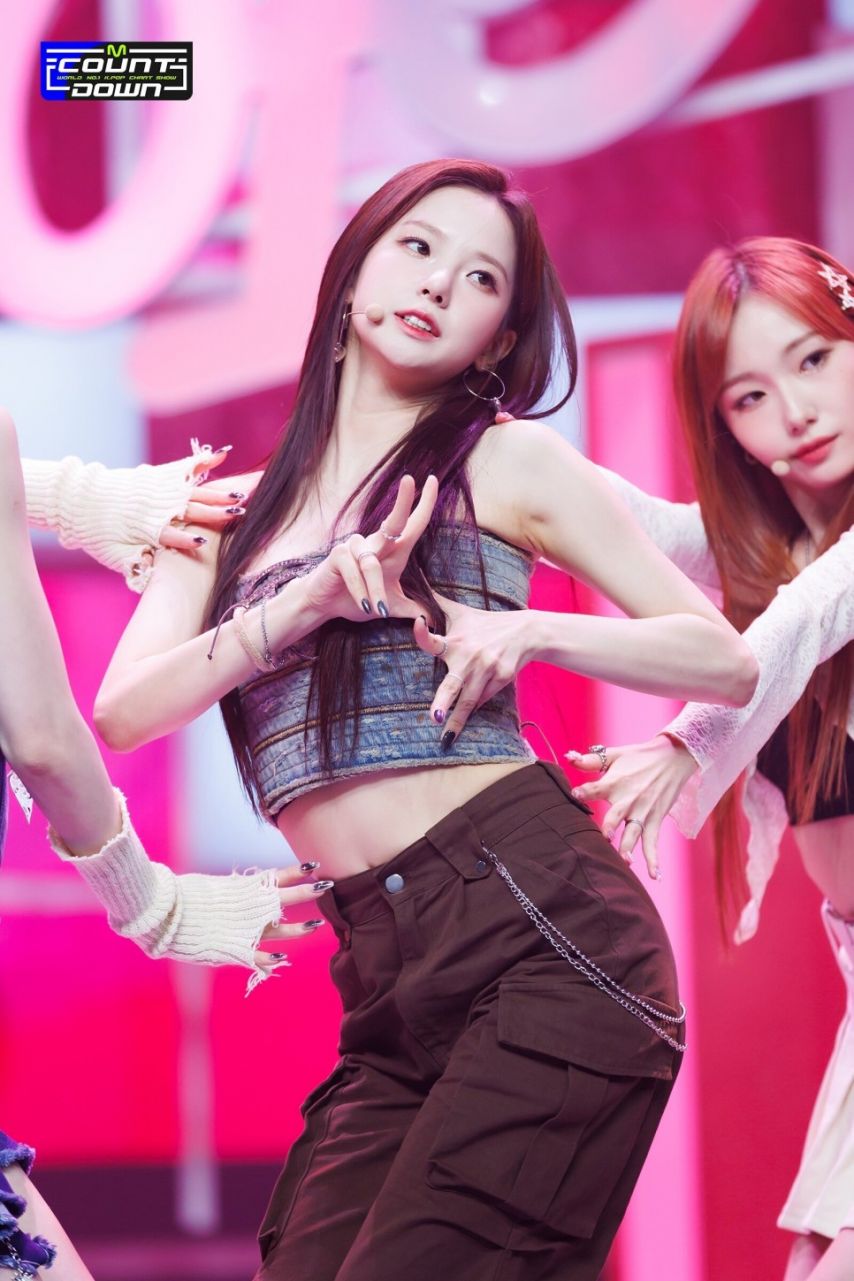 케플러 최유진1_1.jpg