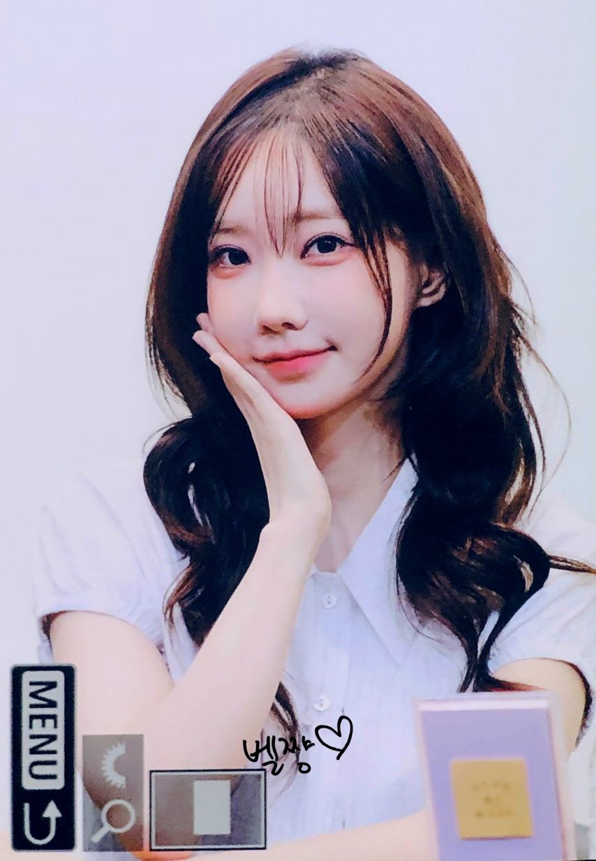 [QWER] 마젠타1_2.jpg