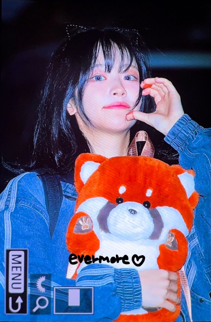 [QWER] 쵸단1_3.jpg