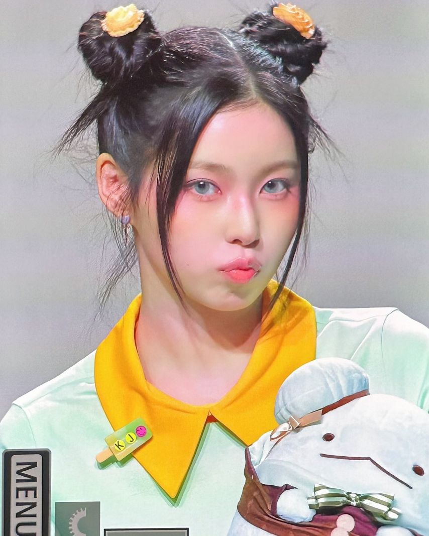 NMIXX (엔믹스) 규진1_4.jpg