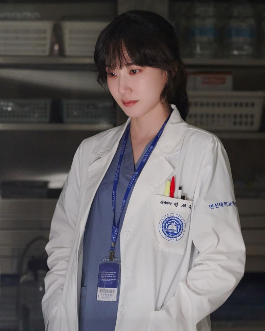박은빈 인별 하이퍼나이프1_2.jpg
