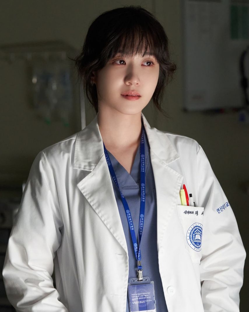 박은빈 인별 하이퍼나이프1_3.jpg