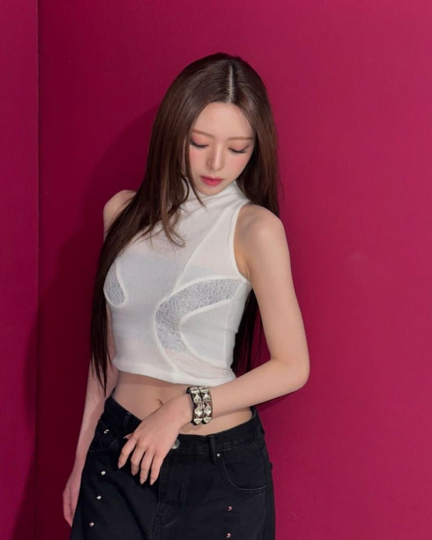 ITZY 유나1_10.jpg