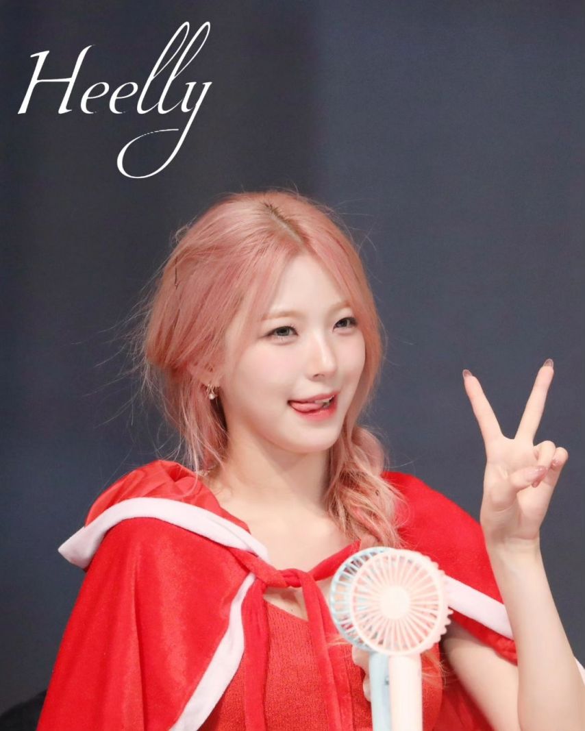 프로미스나인 백지헌1_2.jpg