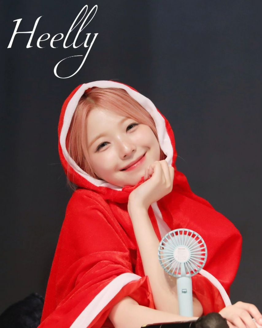 프로미스나인 백지헌1_1.jpg