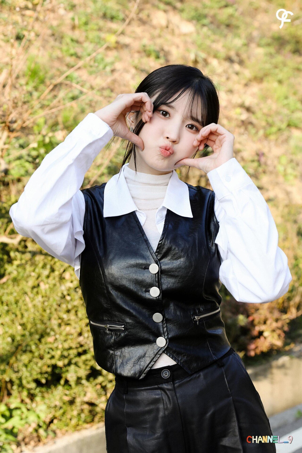 프로미스나인 하영1_9.jpg