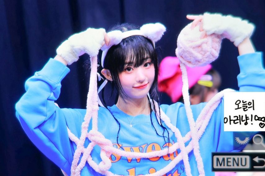 [QWER] 히나2_4.jpg