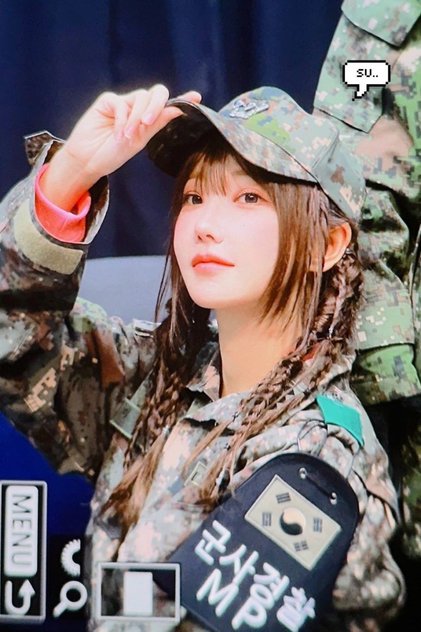 [QWER] 마젠타2_3.jpg